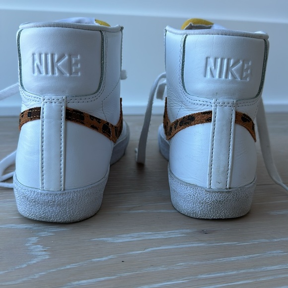 Nike Blazer Mid '77 'Leopard' Sneakers - Picture 10 of 15